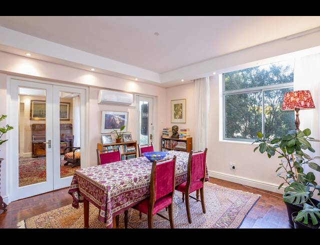 2 BEDROOM APARTMENT FOR SALE IN NEWLANDS